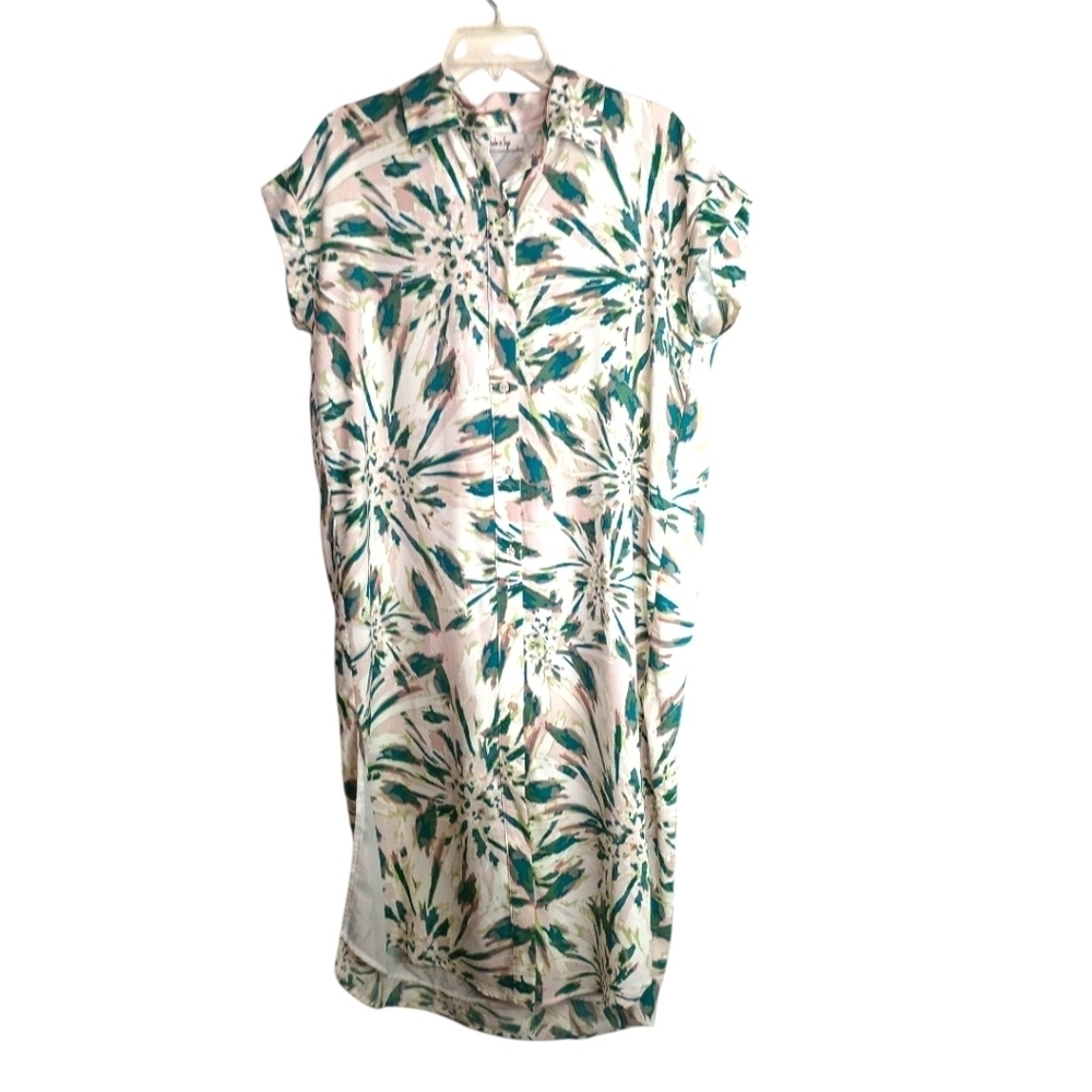 Sadie & Sage -Floral Print Shirt Dress -- Size Small